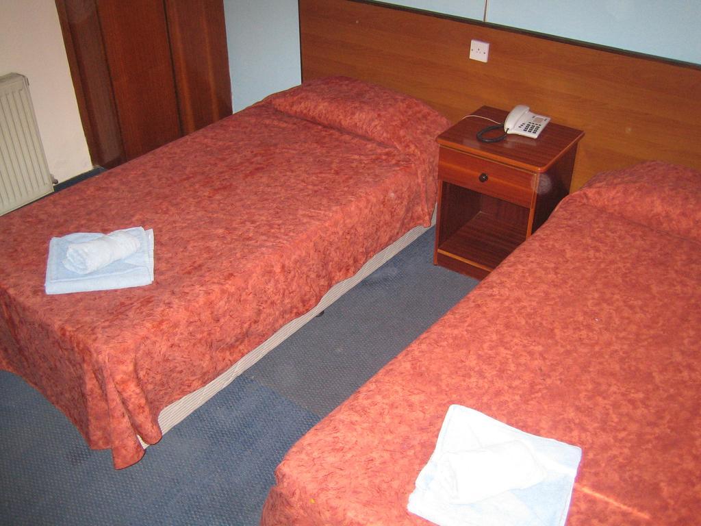 Onisillos Hotel 라르나카 외부 사진